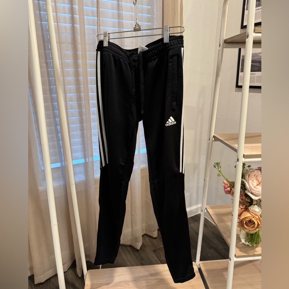 Women’s Adidas Joggers (Size S)
